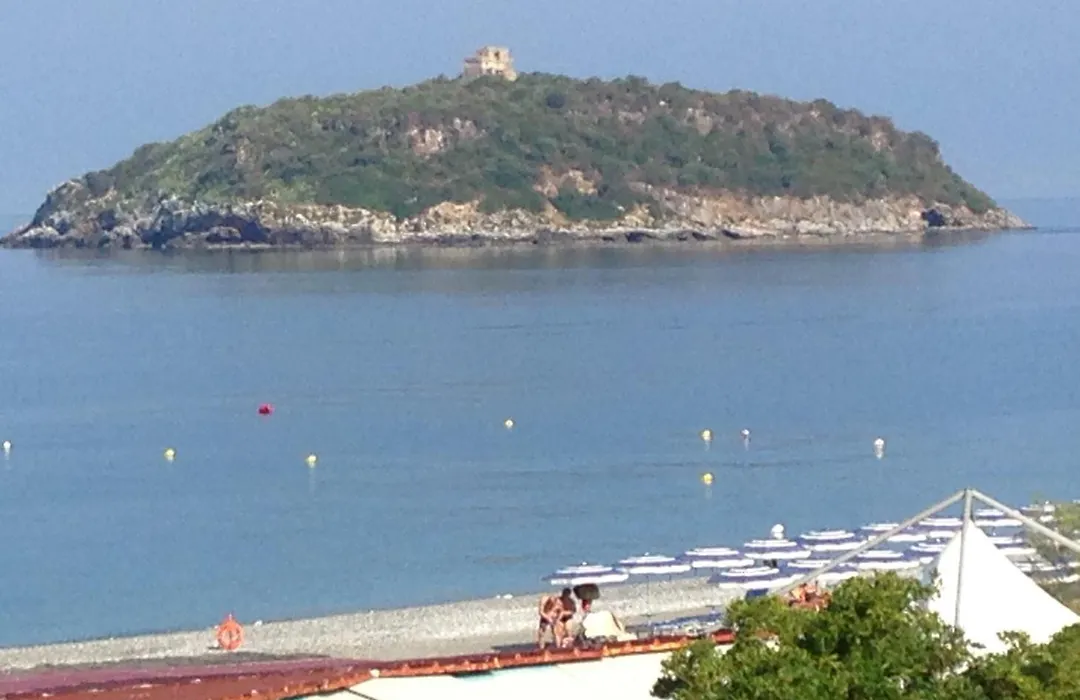 Il Diamante Sul Mare-1